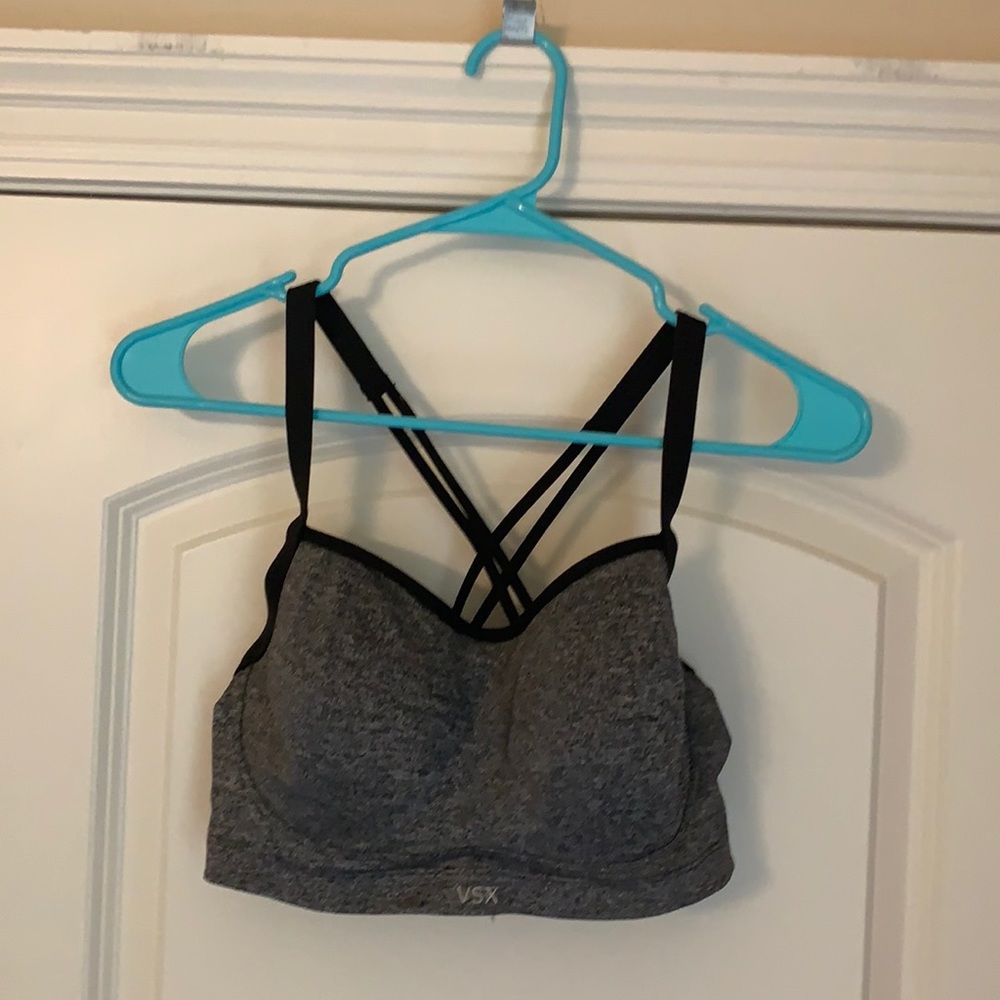 Victoria’s sport bra